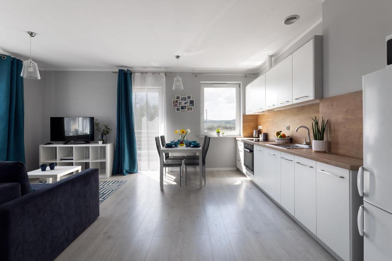Apartamenty-kudowa Z Pieknym Widokiem I Balkonem Apartment